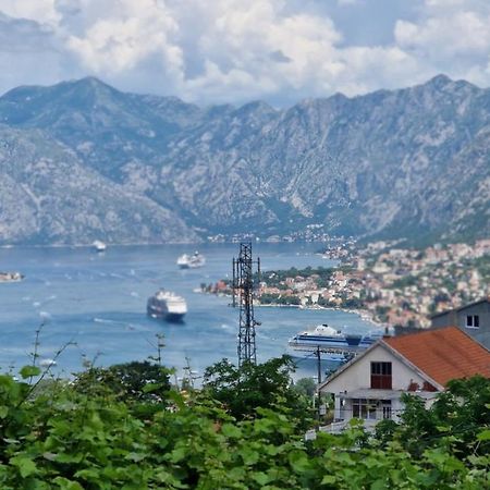 Anastasija Apartment Kotor Ngoại thất bức ảnh
