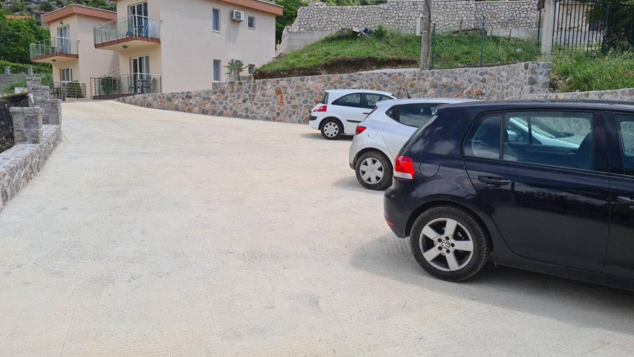 Anastasija Apartment Kotor Ngoại thất bức ảnh